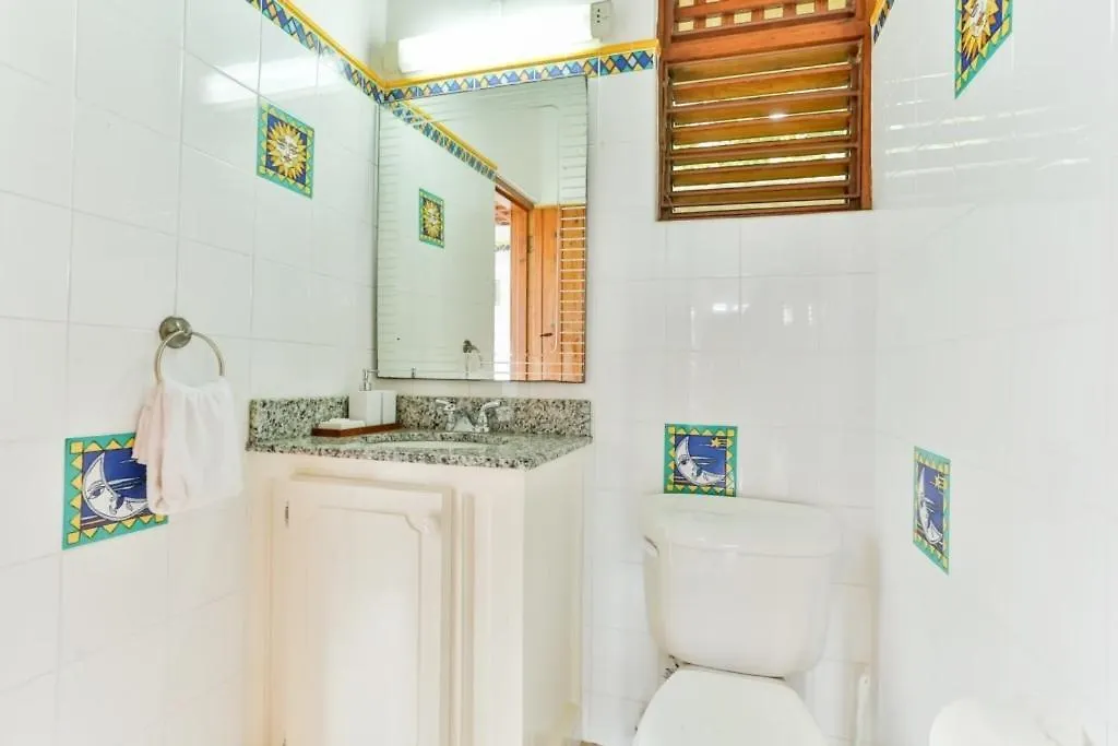 Feriehus Charming Cottage Located In Cap Estate - Orchid Cottage Home